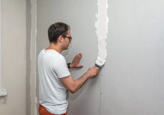 A Comprehensive Guide to Preparing Your Walls for Painting