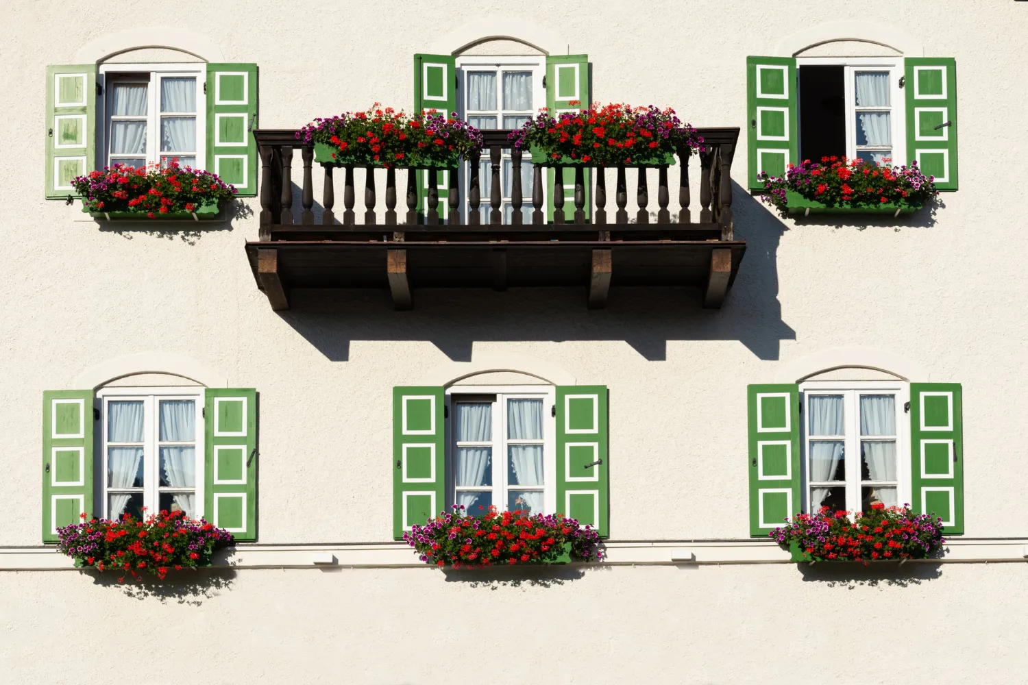 Balcony Painting Projects