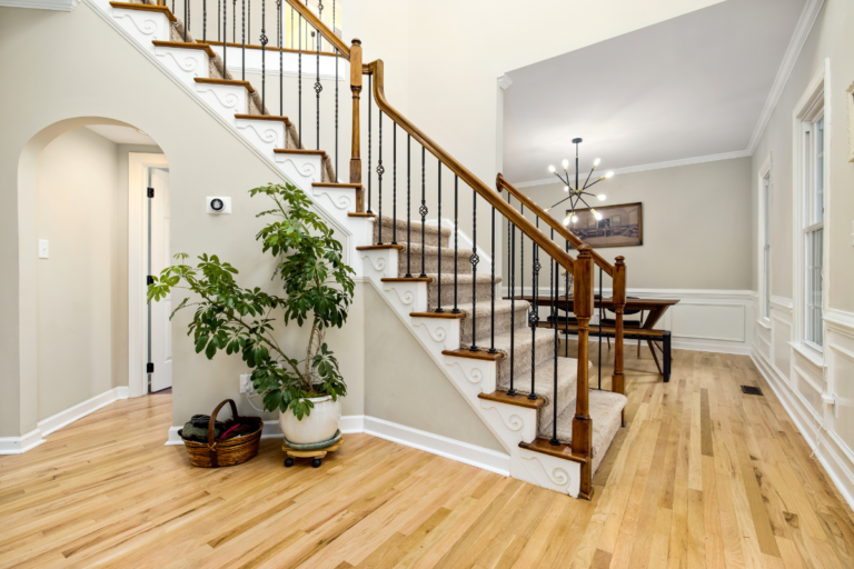Interior house painting cost in Victoria